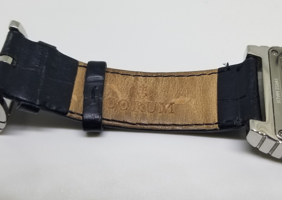 CORUM MARKA ÖZEL DİZAYN KOL SAATİ