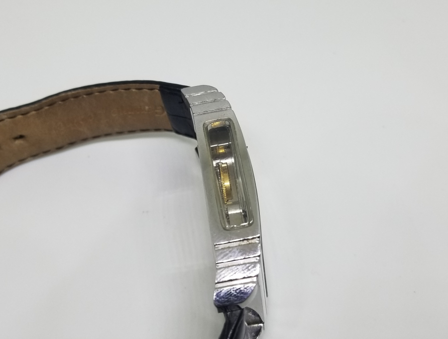 CORUM MARKA ÖZEL DİZAYN KOL SAATİ