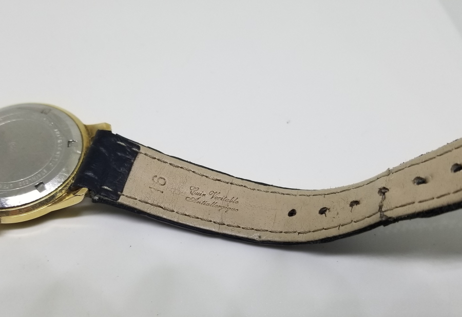 ALTIN KAPLAMA ANTİKA RADO KOL SAATİ