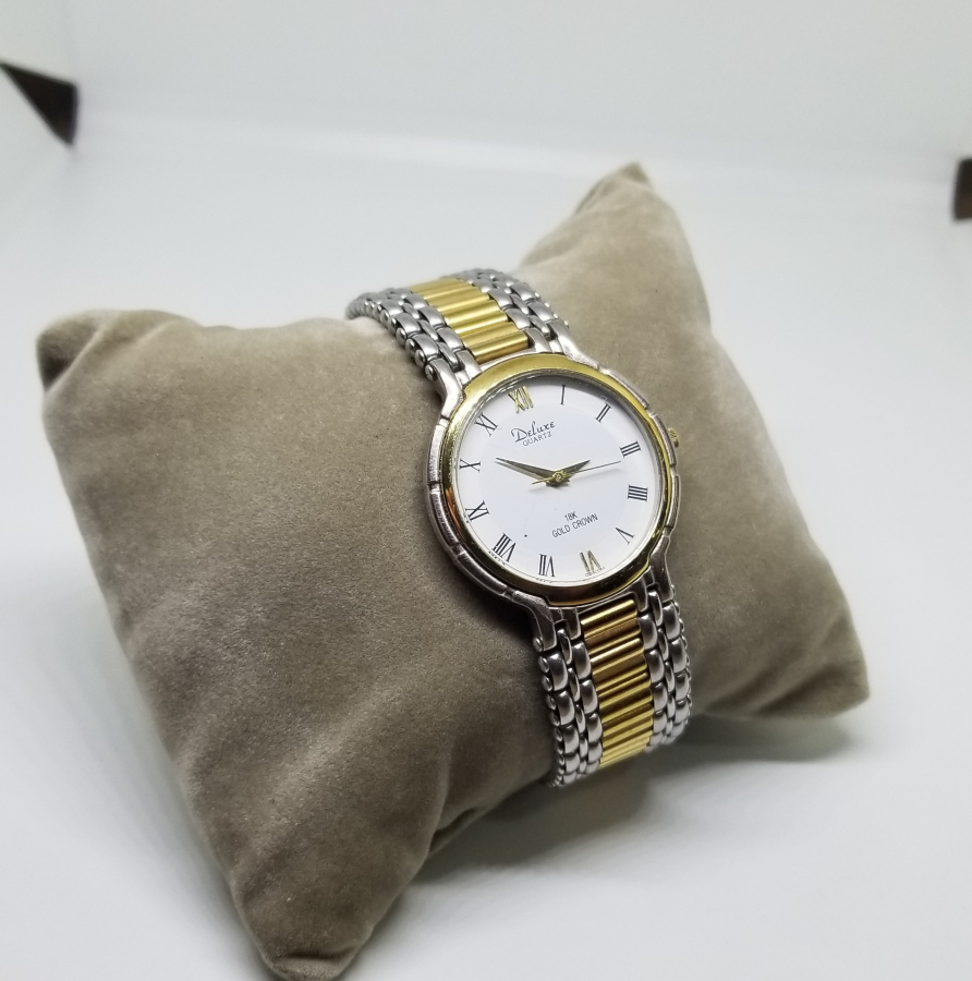 DELUXE MARKA ALTIN KAPLAMA PİLLİ KOL SAATİ