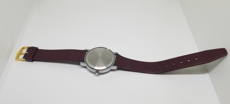 NADİR TİPTE RAKETA MARKA OTOMATİK KOL SAATİ