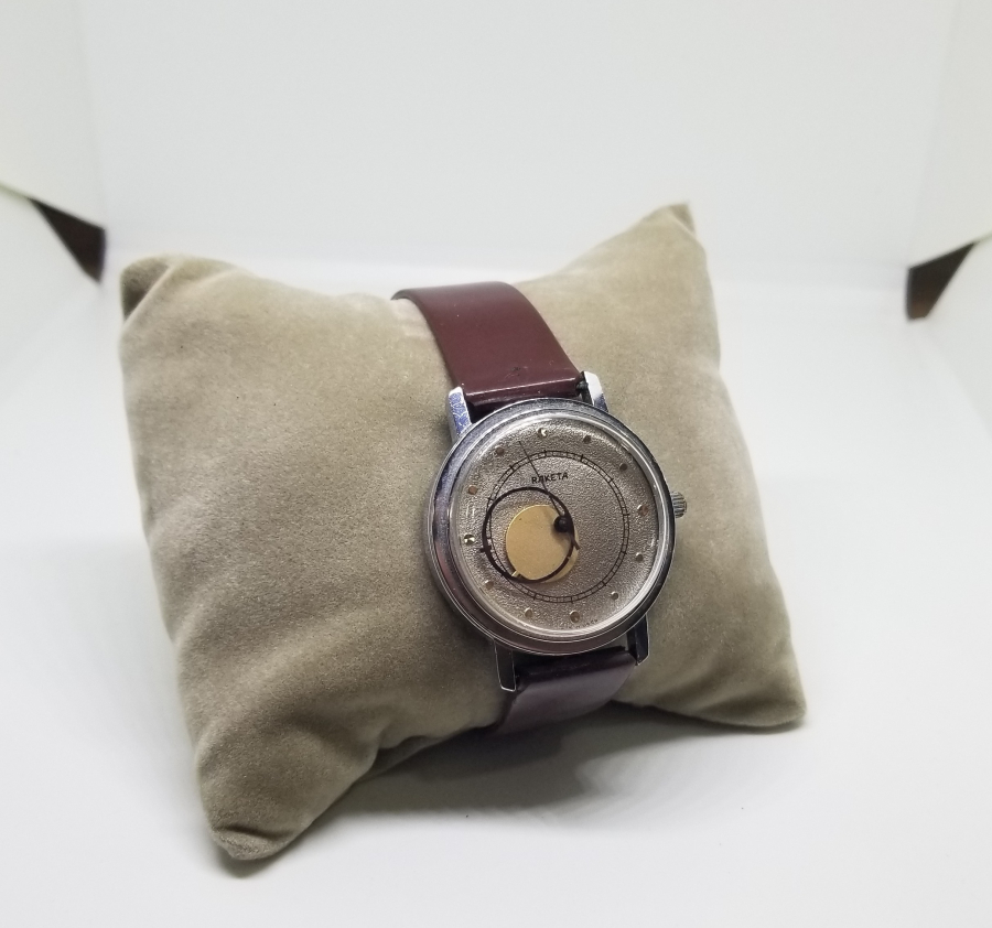 NADİR TİPTE RAKETA MARKA OTOMATİK KOL SAATİ