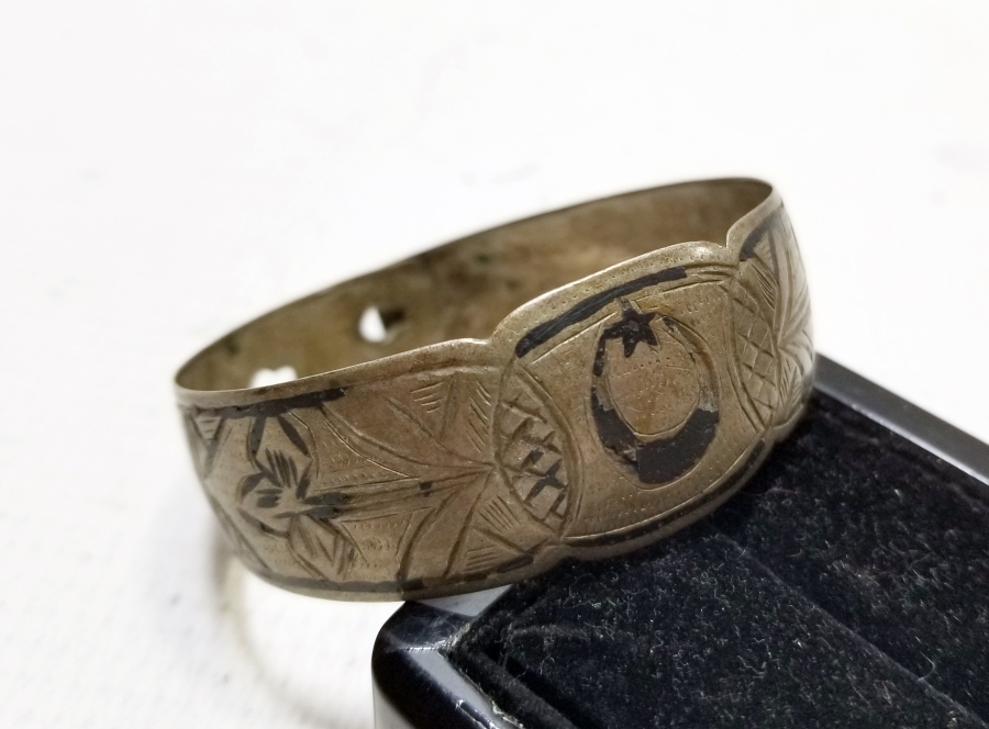 ÜZERİ AY YILDIZLI VE SAVAT İŞÇİLİKLİ OSMANLI DÖNEMİ BİLEZİK