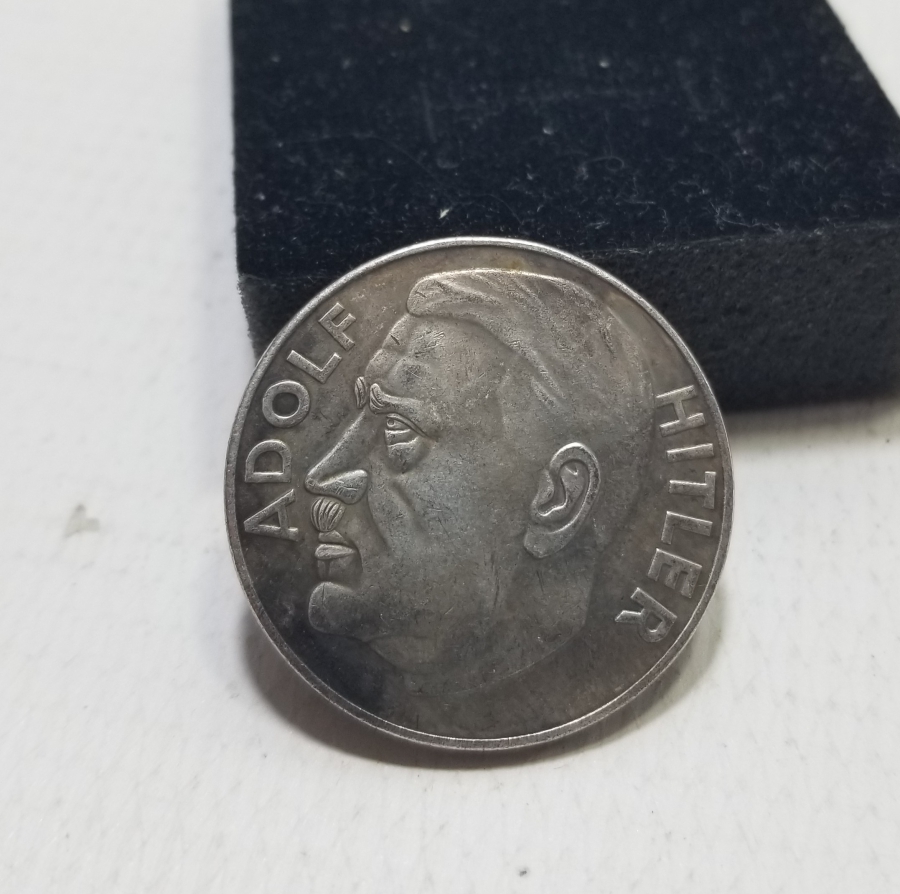 1933 YILI ADOLF HİTLER GÖRSELLİ HATIRA GÜMÜŞ MADALYON