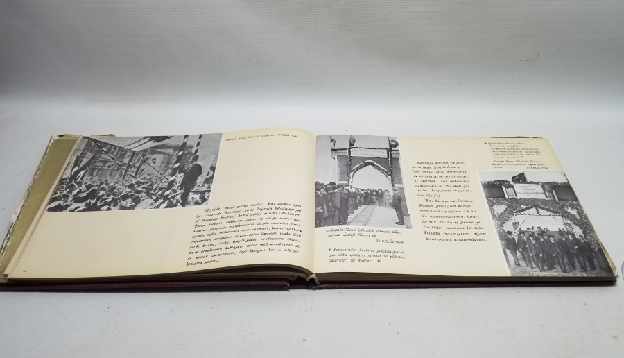 TÜRK SİLAHLI KUVVETLERİ ATATÜRK'ÜN DOĞUMUNUN 100. YILINA ÖZEL HAZIRLADIĞI ALBÜM