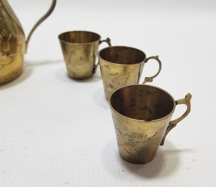 ÜZERİ KALEM İŞÇİLİKLİ ANTİKA ZEMZEM TAKIMI