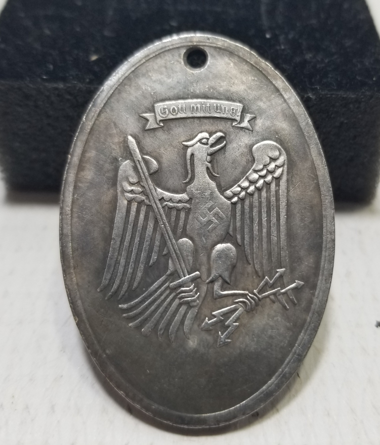 ÜZERİ GAMALI HAÇLI NAZİ HATIRA GÜMÜŞ MADALYON