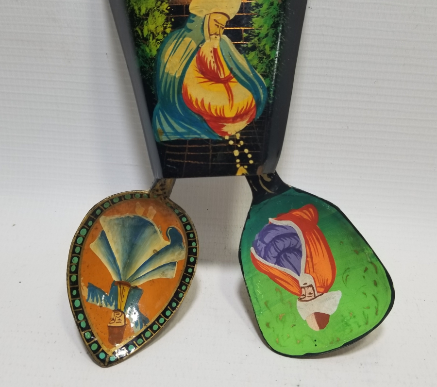 ORİJİNAL KAŞIKLIĞIYLA KONYA İŞİ EL BOYAMA DUVAR KAŞIĞI TAKIMI