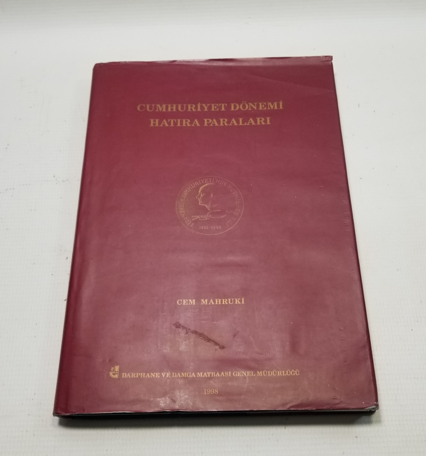 CEM MAHRUKİ İMZALI VE İTHAFLI CUMHURİYET DÖNEMİ HATIRA PARALARI KONULU PRESTİJ KİTAP