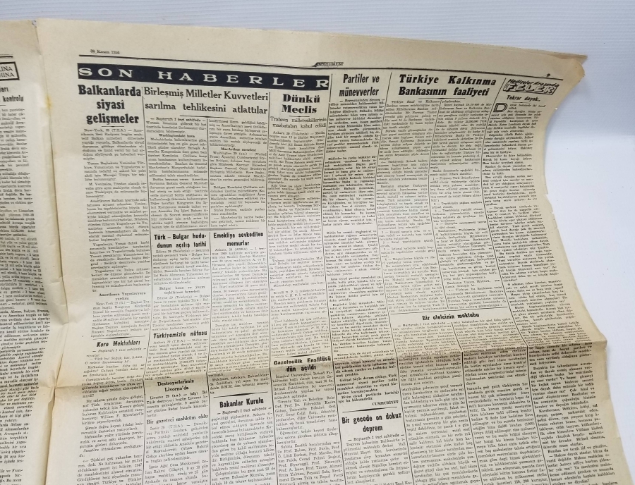 KORE SAVAŞI KONULU 1950 YILI CUMHURİYET GAZETESİ