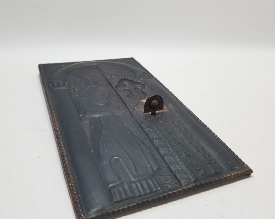 KABARTMA İŞÇİLİKLİ ANTİKA KİLİSE SUNAKLIĞI