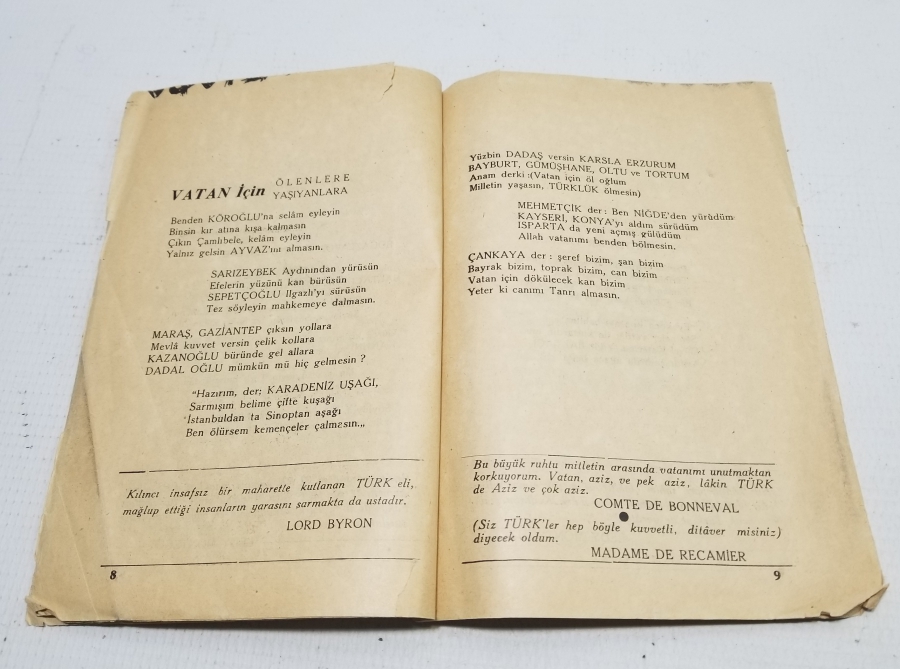 SEBAHATTİN ÇANKAYA'NIN YAZDIĞI "MOSKOFLARA CEVAP" İSİMLİ ŞİİR KİTABI