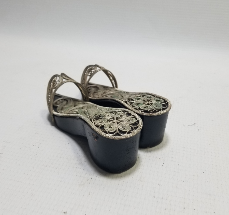 TELKARİ İŞÇİLİKLİ GÜMÜŞ KAPLAMA DOĞDULUK HEDİYESİ TAKUNYA