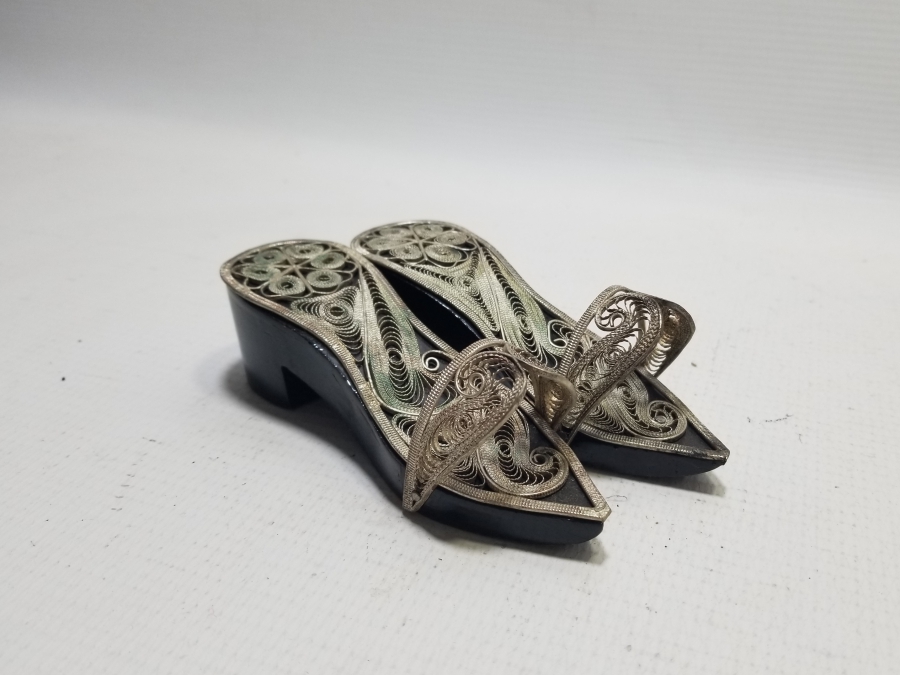 TELKARİ İŞÇİLİKLİ GÜMÜŞ KAPLAMA DOĞDULUK HEDİYESİ TAKUNYA