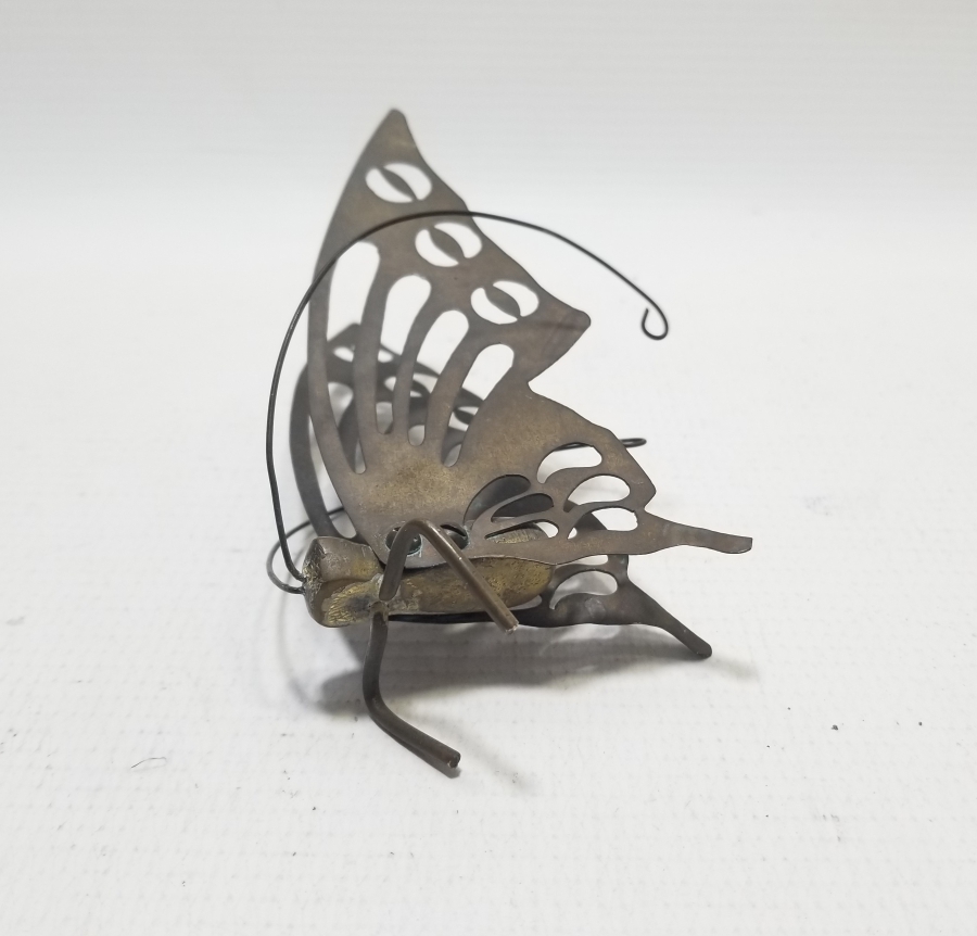 METAL MASA ÜSTÜ KELEBEK FORMLU PEÇETELİK