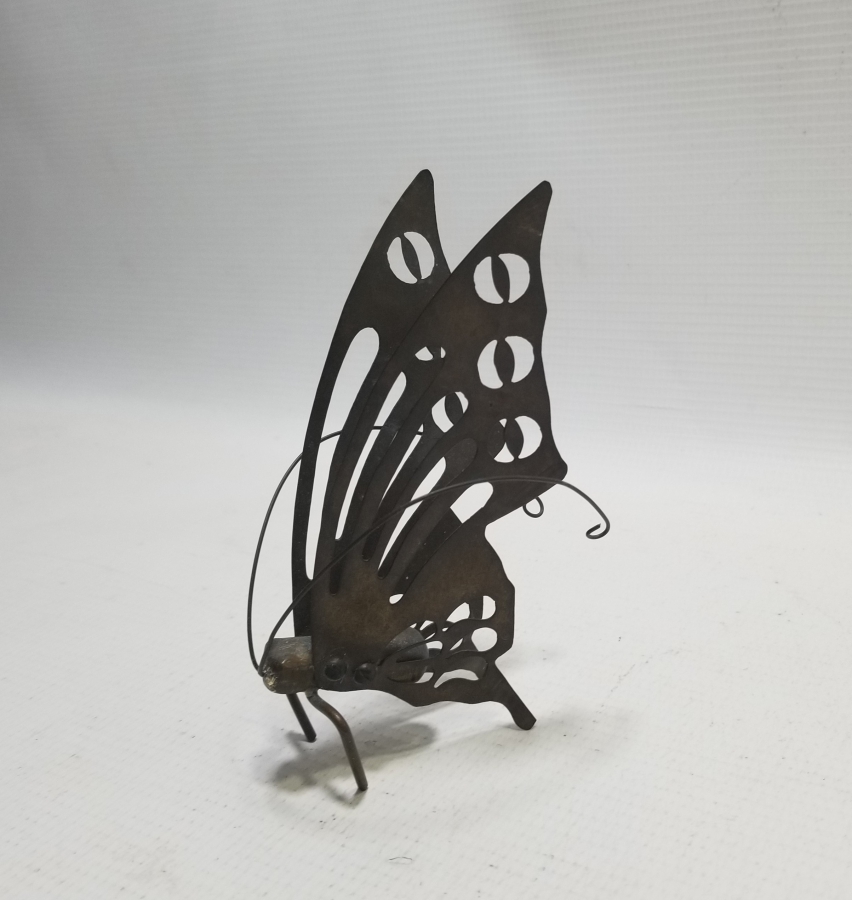 METAL MASA ÜSTÜ KELEBEK FORMLU PEÇETELİK