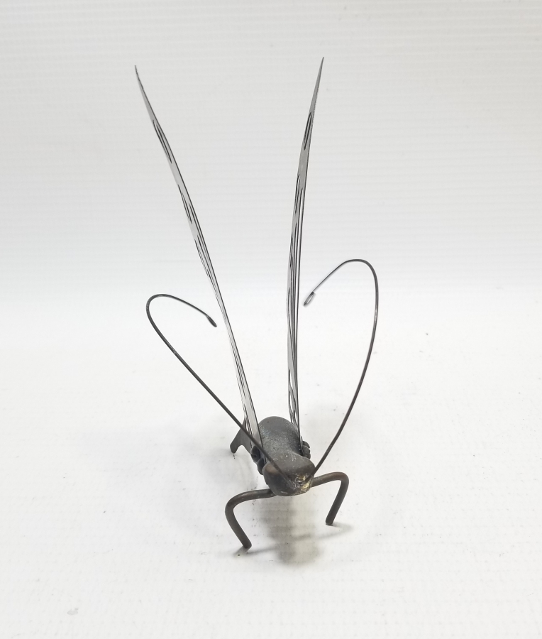 METAL MASA ÜSTÜ KELEBEK FORMLU PEÇETELİK