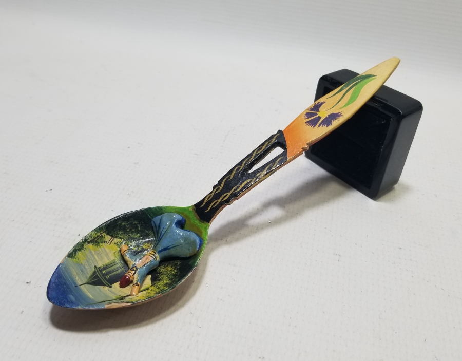 KABARTMA İŞÇİLİKLİ EL BOYAMA ANTİKA KONYA DUVAR KAŞIĞI