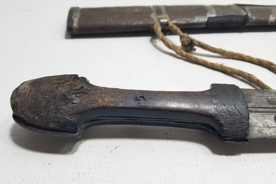 ORİJİNAL KININDA OSMANLI DÖNEMİ BÜYÜK BOY USTA DAMGALI ÇERKES SAVAŞ KILICI