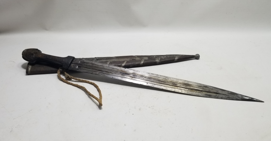 ORİJİNAL KININDA OSMANLI DÖNEMİ BÜYÜK BOY USTA DAMGALI ÇERKES SAVAŞ KILICI