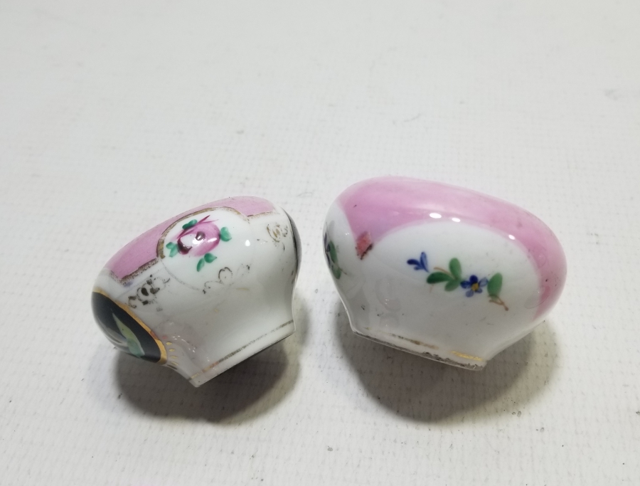 ÜZERLERİ EL BOYAMA OSMANLI DÖNEMİ İKİ ADET HATTAT HOKKASI