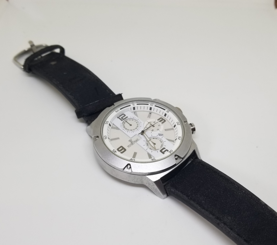 ÇALIŞIR DURUMDA PİLLİ KOL SAATİ