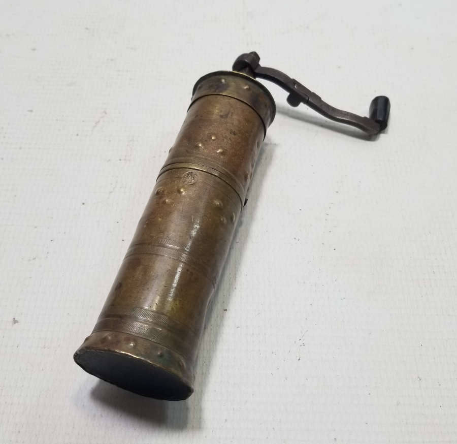 ÜZERİ OSMANLICA YAZILI OSMANLI DÖNEMİ KAHVE DEĞİRMENİ