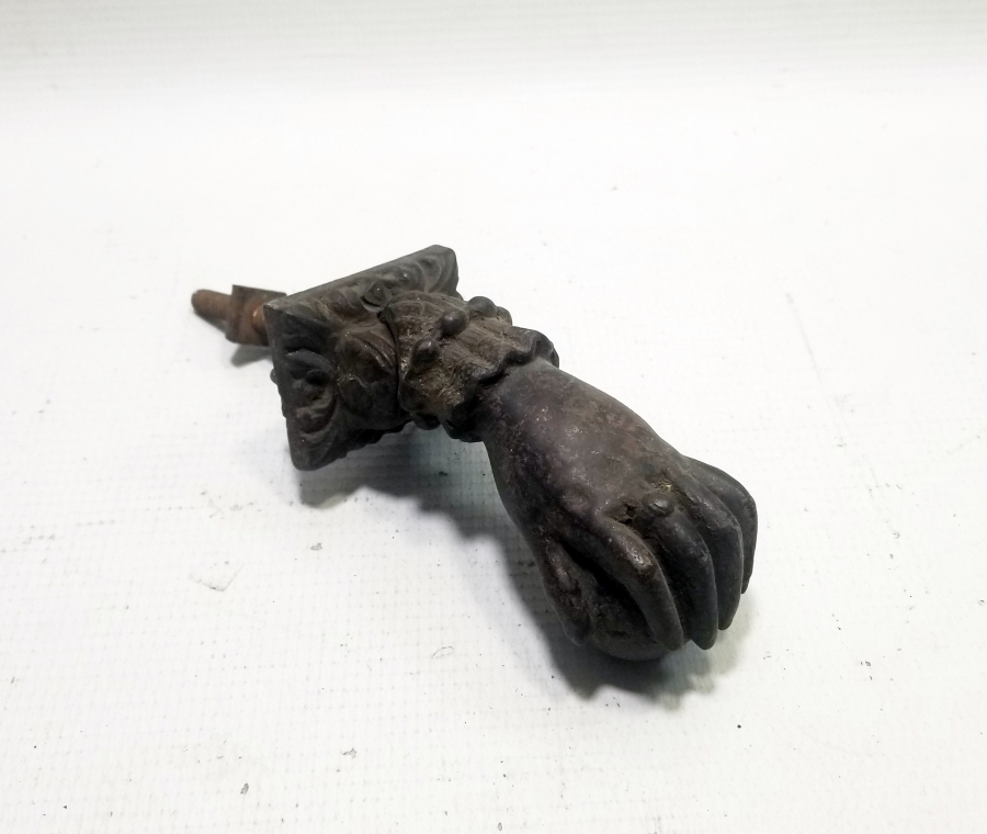 OSMANLI DÖNEMİ BÜYÜK BOY LEVANTEN HANIMELİ FORMLU KAPI TOKMAĞI