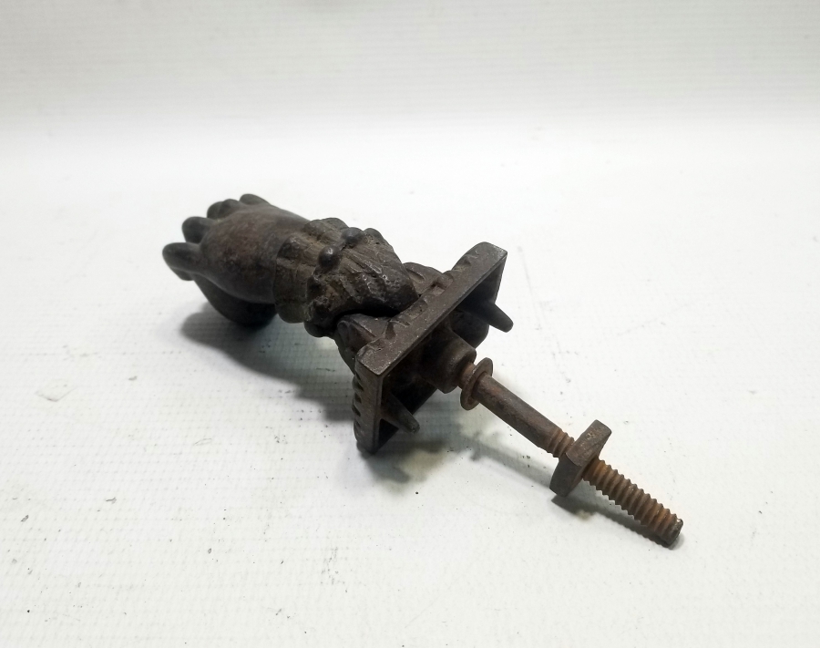 OSMANLI DÖNEMİ BÜYÜK BOY LEVANTEN HANIMELİ FORMLU KAPI TOKMAĞI