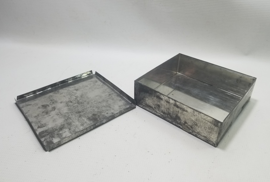 EL YAPIMI ANTİKA BİSKÜVİ KUTUSU