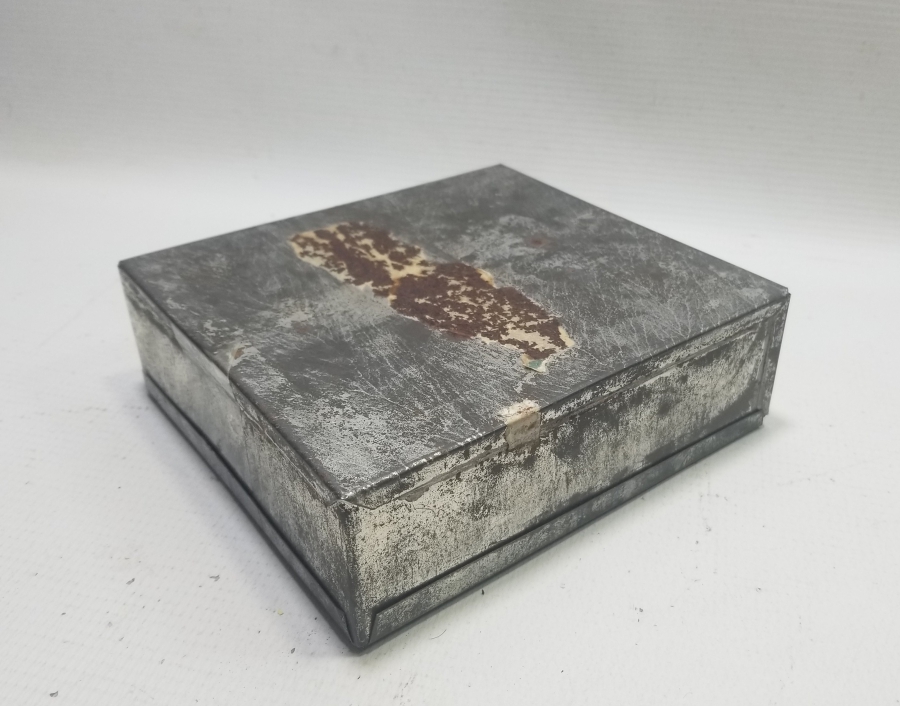 EL YAPIMI ANTİKA BİSKÜVİ KUTUSU