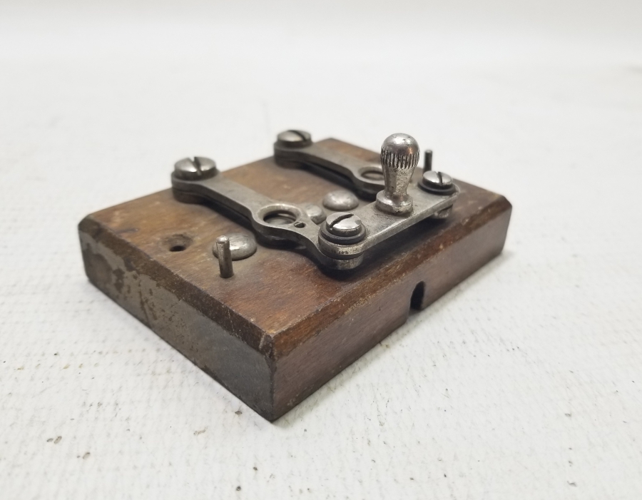 NADİR TİPTE OSMANLI DÖNEMİ ASKERİ TELGRAF MANİPİLASYONU