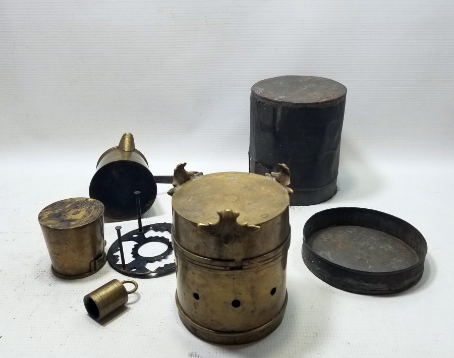 OSMANLI DÖNEMİ SÜLEYMANİYE YAPIMI KORUMA KUTUSUNDA NADİR SEYAHAT KAMİNETOSU