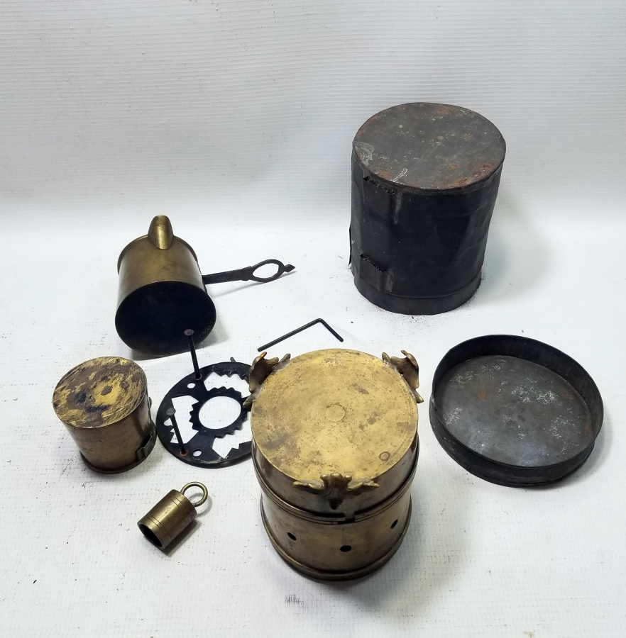 OSMANLI DÖNEMİ SÜLEYMANİYE YAPIMI KORUMA KUTUSUNDA NADİR SEYAHAT KAMİNETOSU