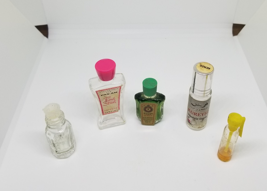 ANTİKA KOKU ŞİŞESİ LOTU