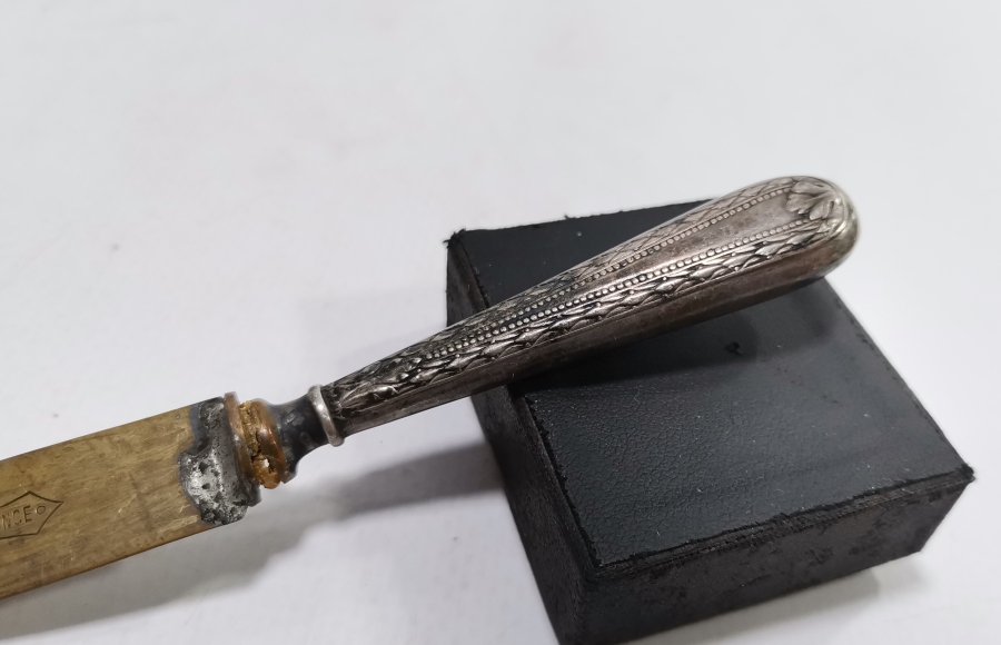 GÜMÜŞ SAPLI ANTİKA ZARF AÇACAĞI