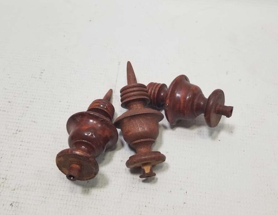 OSMANLI DÖNEMİ DUVAR SAATİ KASASI PARÇALARI