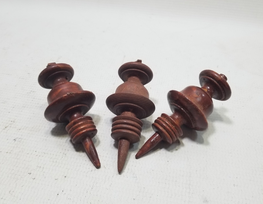 OSMANLI DÖNEMİ DUVAR SAATİ KASASI PARÇALARI