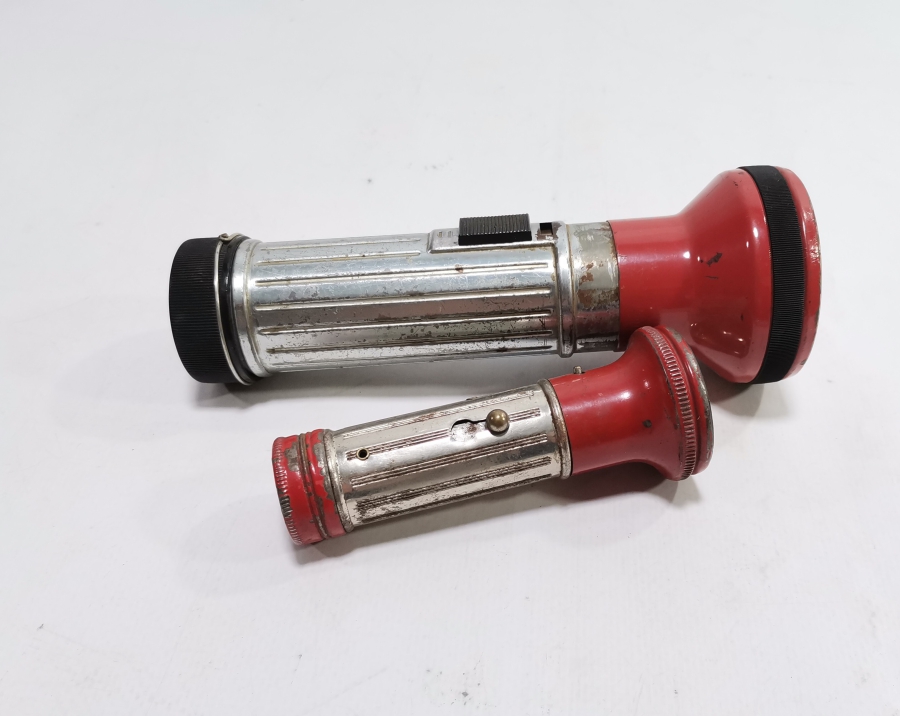 İKİ ADET ANTİKA EL FENERİ - EL LAMBASI