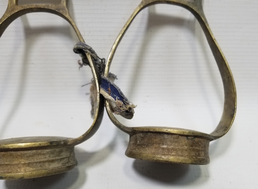 OSMANLI DÖNEMİ SÜLEYMANİYE YAPIMI ÇERKES AT ÜZENGİSİ