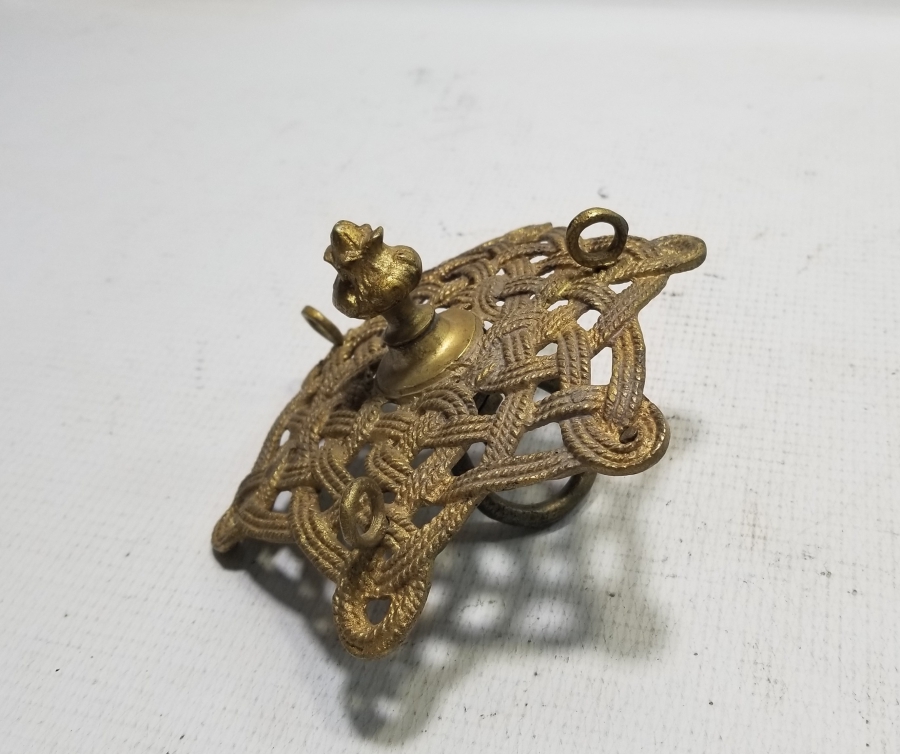 OSMANLI DÖNEMİ KABARTMA İŞÇİLİKLİ SÜLEYMANİYE YAPIMI KANDİL - MUMLUK ASKISI