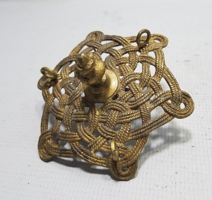 OSMANLI DÖNEMİ KABARTMA İŞÇİLİKLİ SÜLEYMANİYE YAPIMI KANDİL - MUMLUK ASKISI