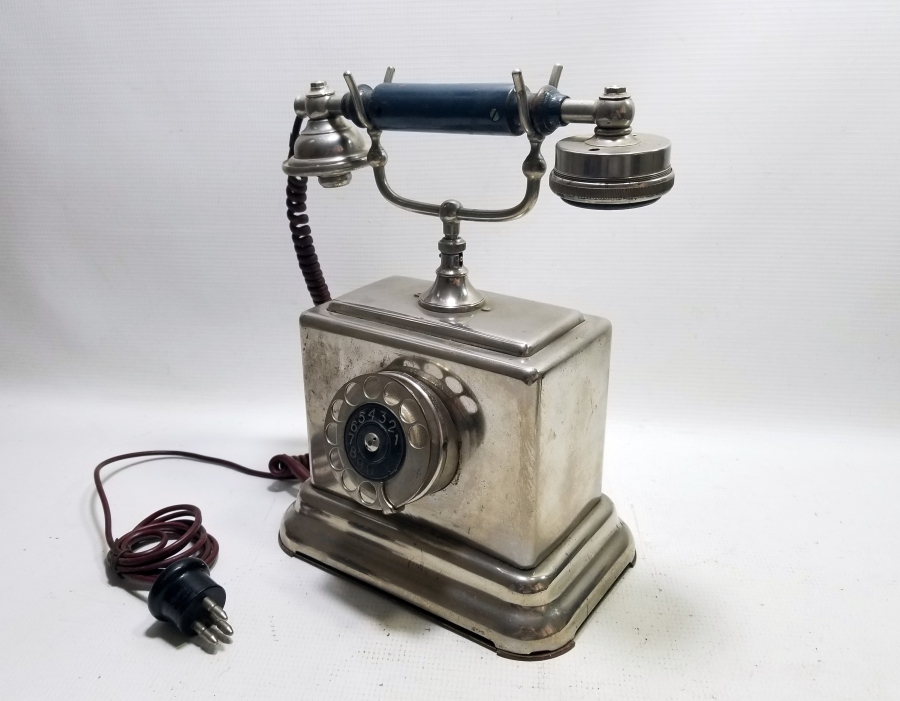 CUMHURİYET BAŞLARI NADİR TİPTE ÇEVİRMELİ TELEFON