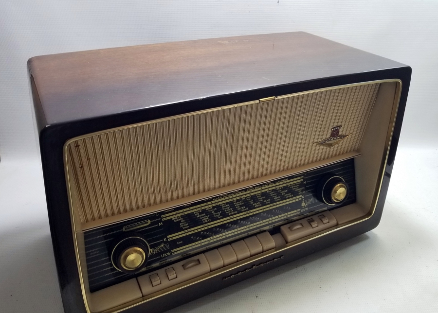 ÇALIŞIR DURUMDA ANTİKA RADYO