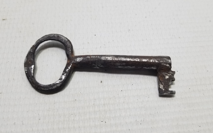 EL DÖVME DEMİRDEN MAMUL OSMANLI DÖNEMİ SANDIK ANAHTARI