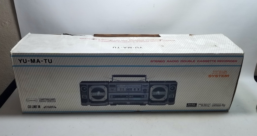 ORİJİNAL KUTUSUNDA ANTİKA KASETÇALAR RADYO