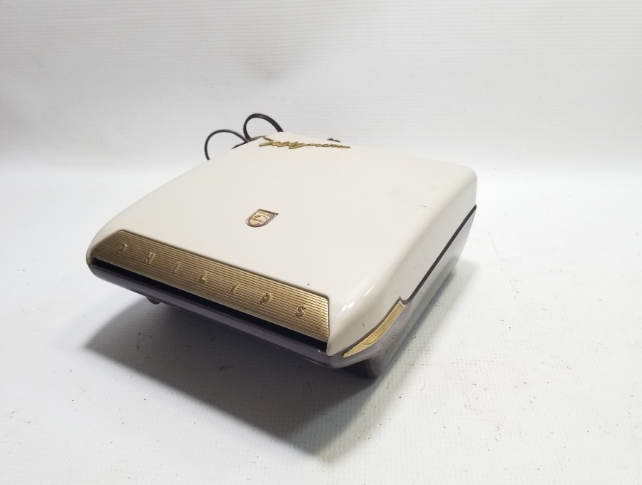 ÇALIŞIR DURUMDA ÇOK NADİR PHILIPS ARABA PİKABI