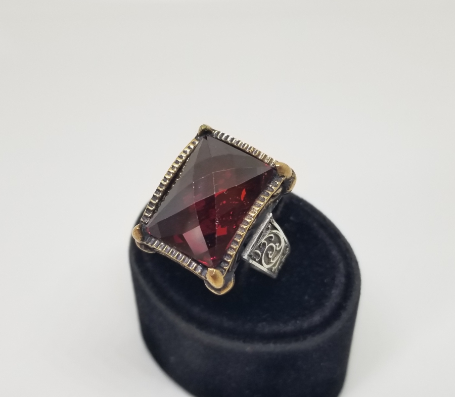 KABARTMA İŞÇİLİKLİ GÜMÜŞ YÜZÜK