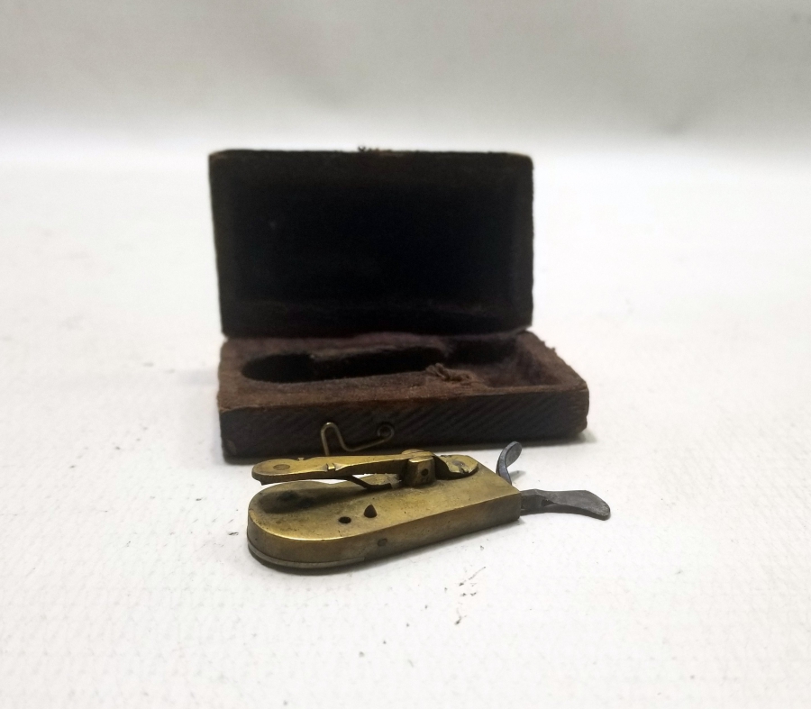 ORİJİNAL KUTUSUNDA OSMANLI DÖNEMİ HACAMAT