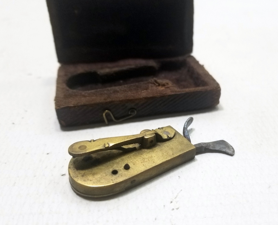 ORİJİNAL KUTUSUNDA OSMANLI DÖNEMİ HACAMAT